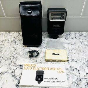 MINOLTA AUTO ELECTROFLASH 128 SHOE MOUNT FLASH W/CASE, DIFFUSER, CORD AND MANUAL
